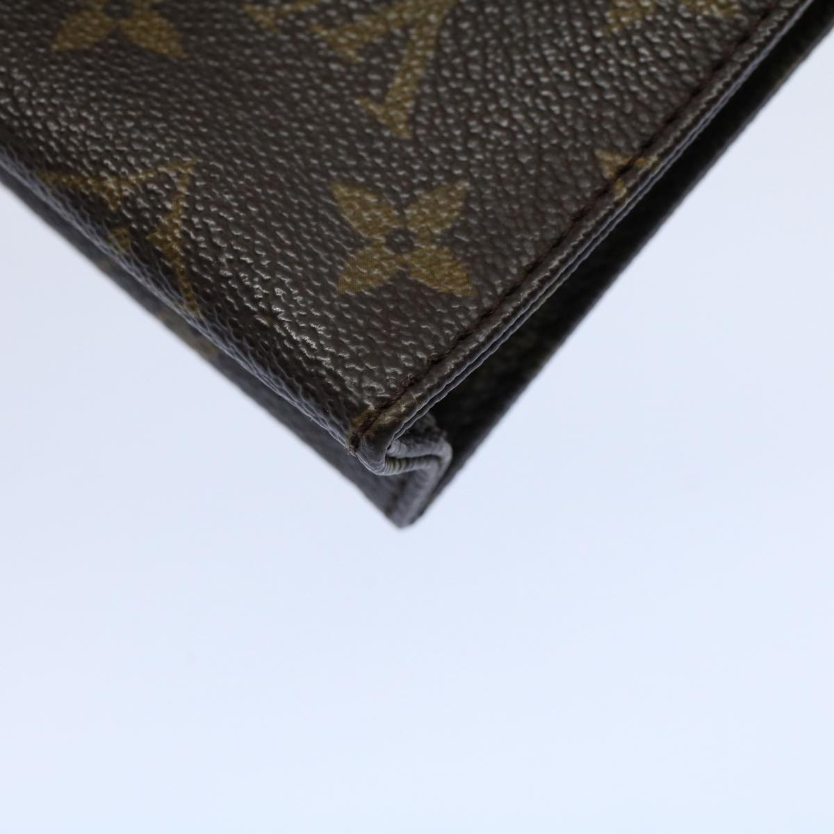 LOUIS VUITTON Monogram Poche Toilette 15 Pouch M47546 LV Auth 59112