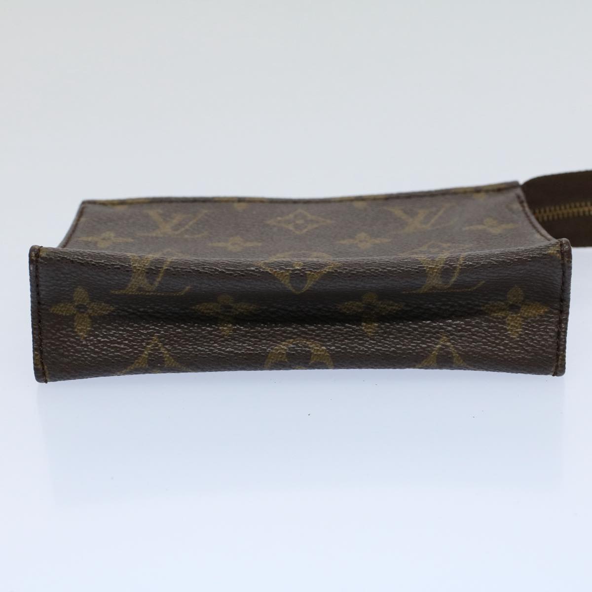 LOUIS VUITTON Monogram Poche Toilette 15 Pouch M47546 LV Auth 59112