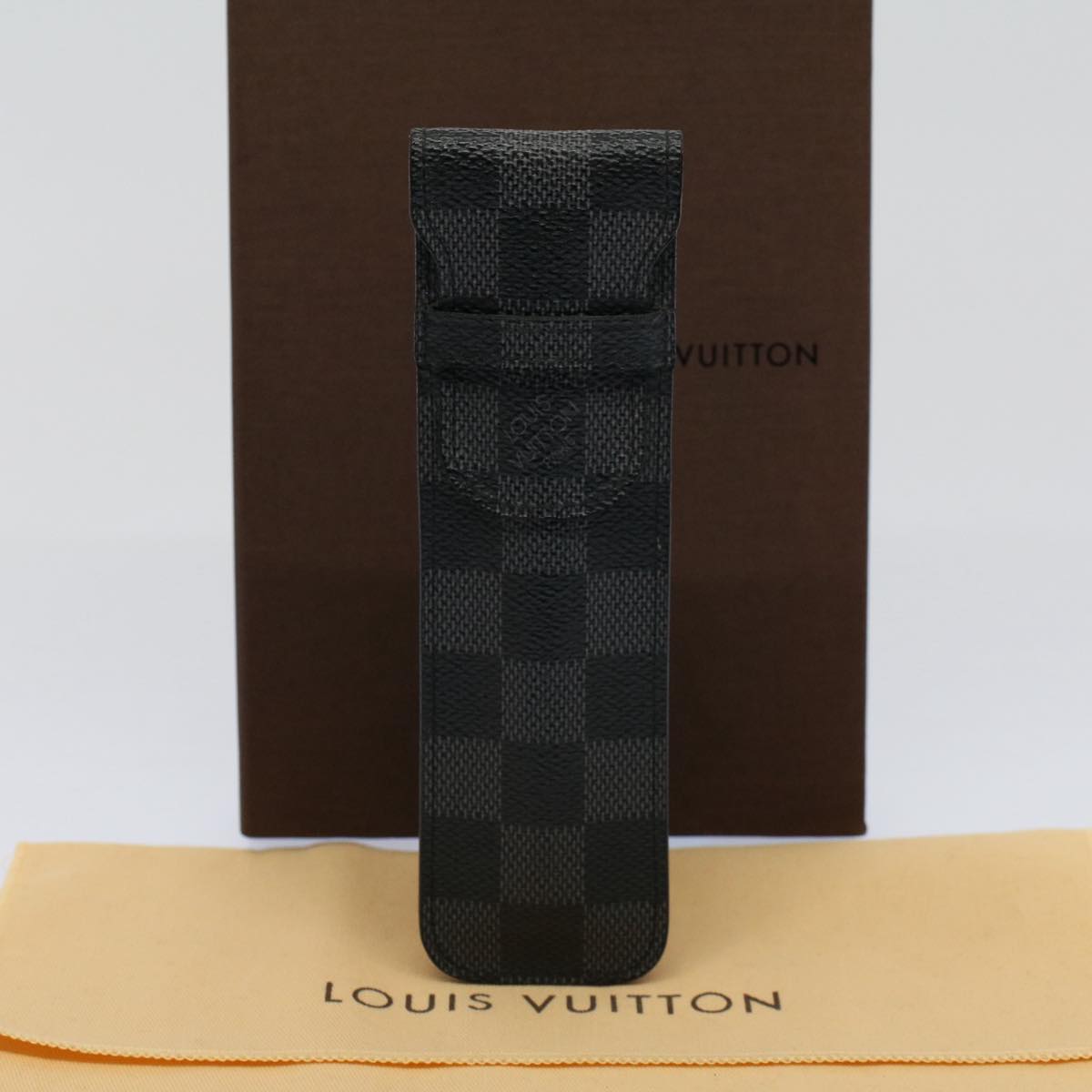 LOUIS VUITTON Damier Graphite Pen Case N63132 LV Auth 59116A