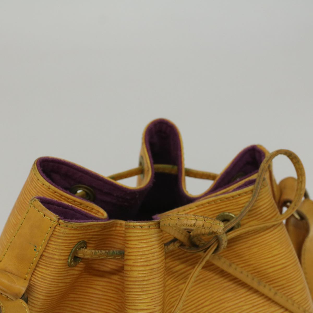 LOUIS VUITTON Epi Noe Shoulder Bag Tassili Yellow M44009 LV Auth 59174