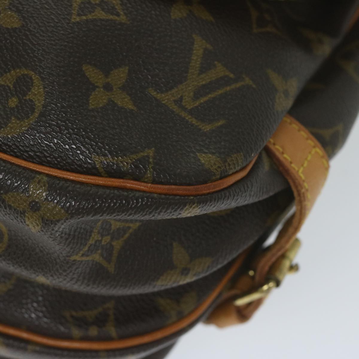 LOUIS VUITTON Monogram Saumur 30 Shoulder Bag M42256 LV Auth 59315