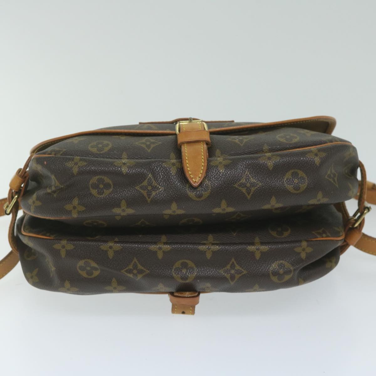 LOUIS VUITTON Monogram Saumur 30 Shoulder Bag M42256 LV Auth 59315