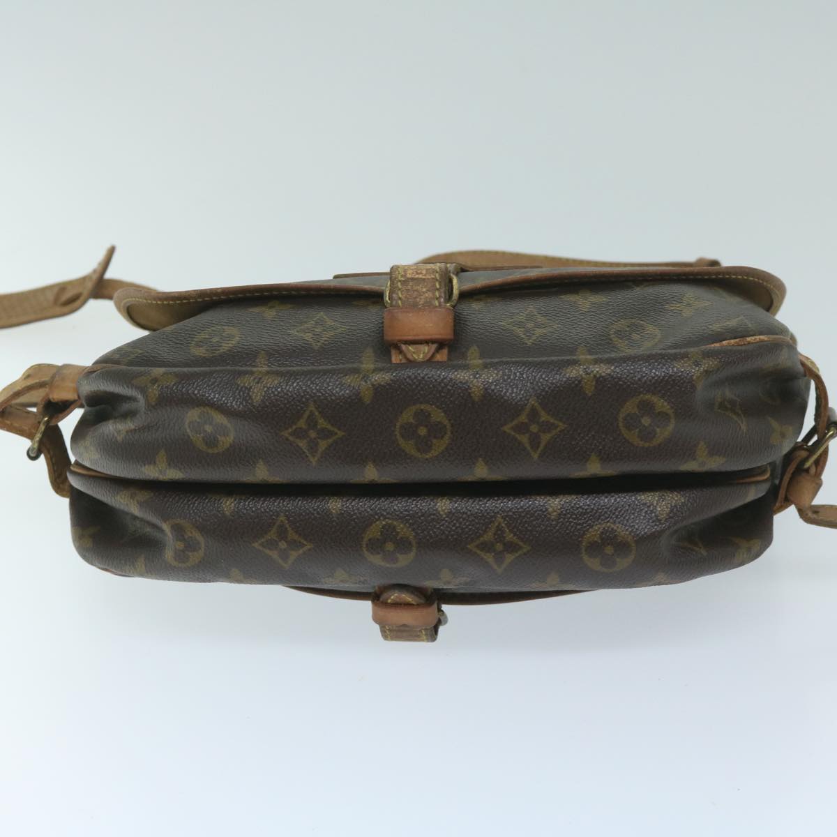 LOUIS VUITTON Monogram Saumur 30 Shoulder Bag M42256 LV Auth 59316