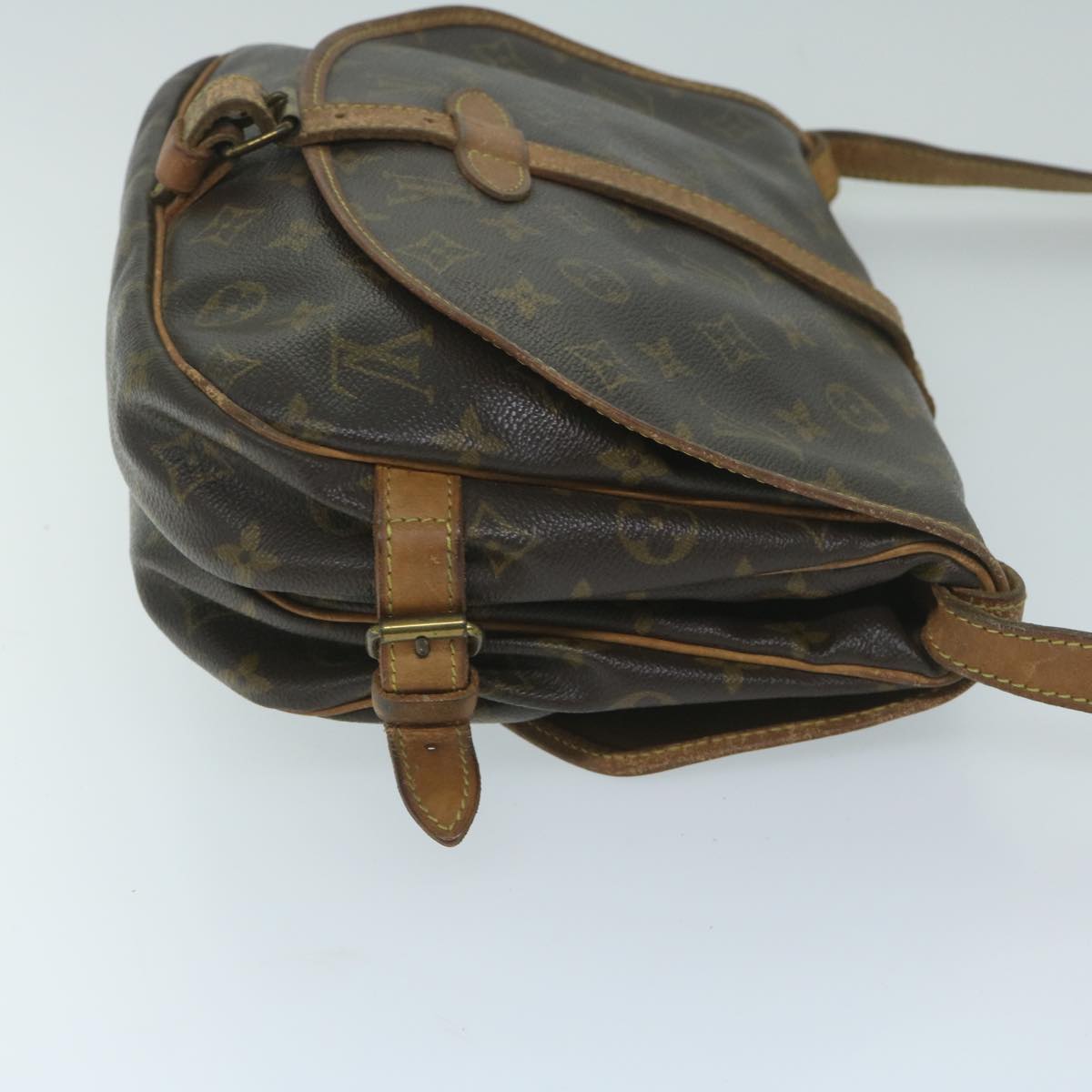 LOUIS VUITTON Monogram Saumur 30 Shoulder Bag M42256 LV Auth 59316