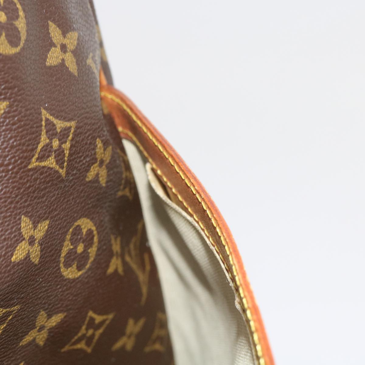 LOUIS VUITTON Monogram Reporter GM Shoulder Bag M45252 LV Auth 59420