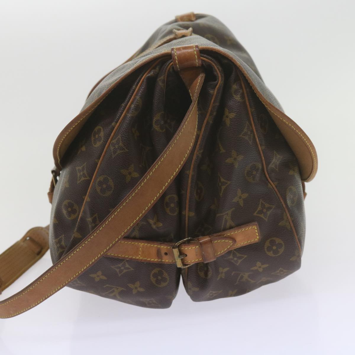 LOUIS VUITTON Monogram Saumur 35 Shoulder Bag M42254 LV Auth 59421