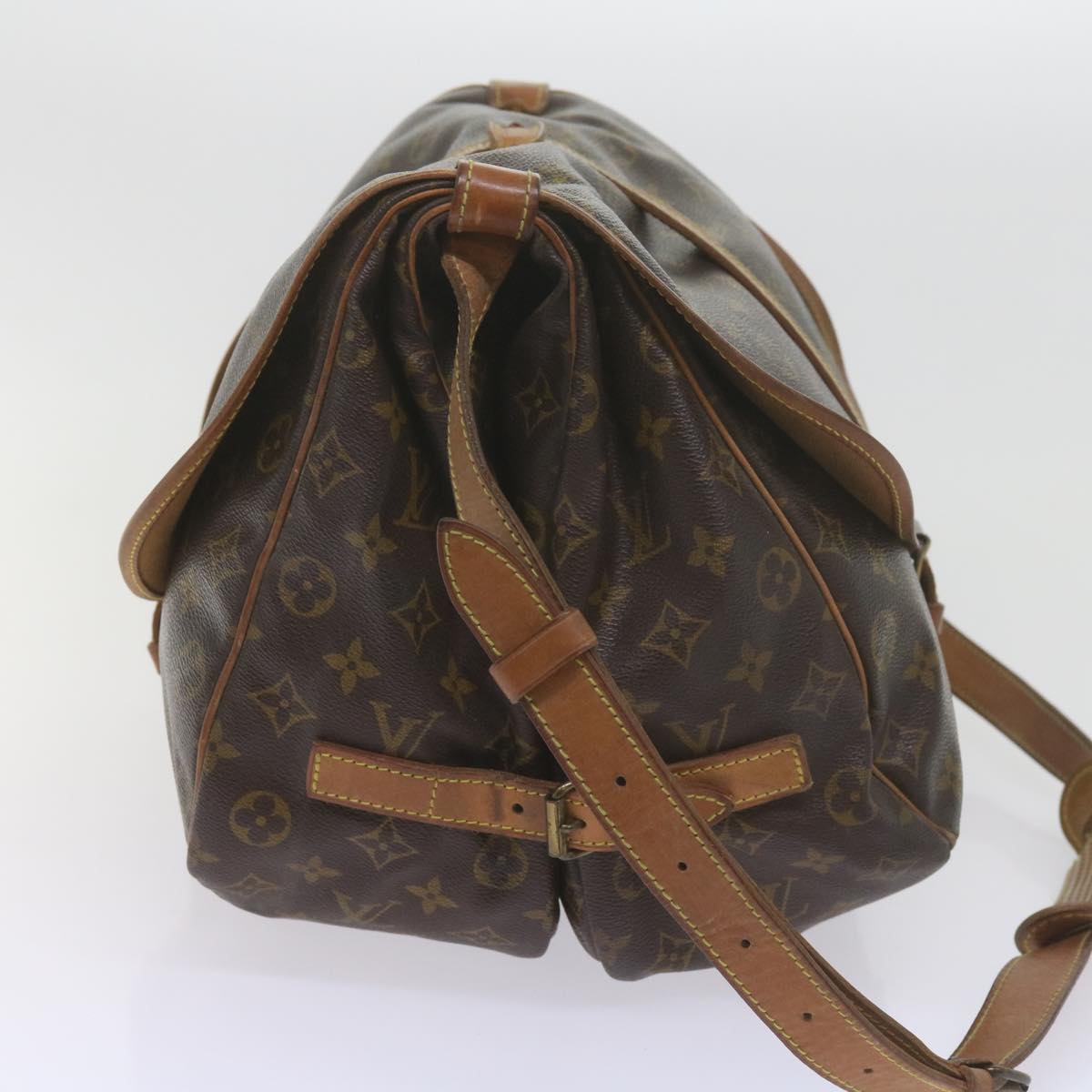 LOUIS VUITTON Monogram Saumur 35 Shoulder Bag M42254 LV Auth 59421