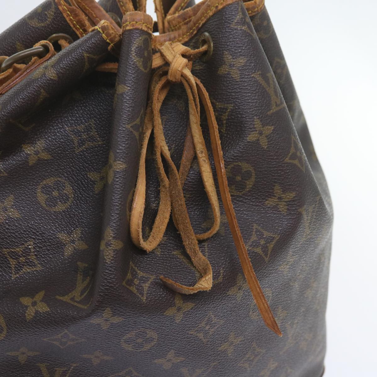 LOUIS VUITTON Monogram Noe Shoulder Bag M42224 LV Auth 59423