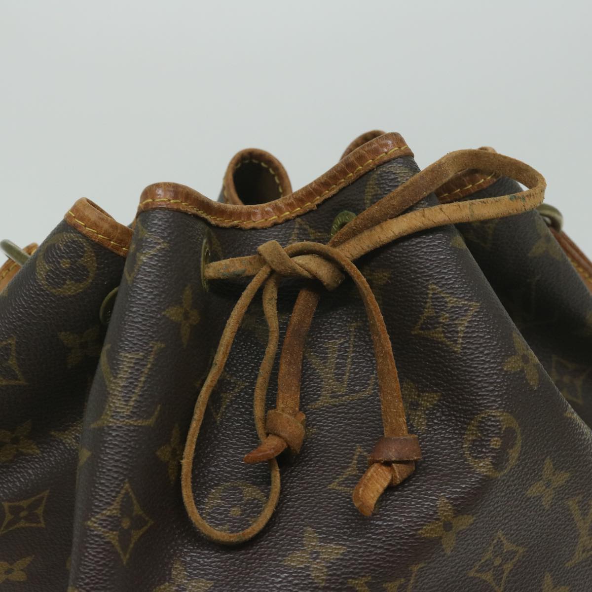 LOUIS VUITTON Monogram Noe Shoulder Bag M42224 LV Auth 59427