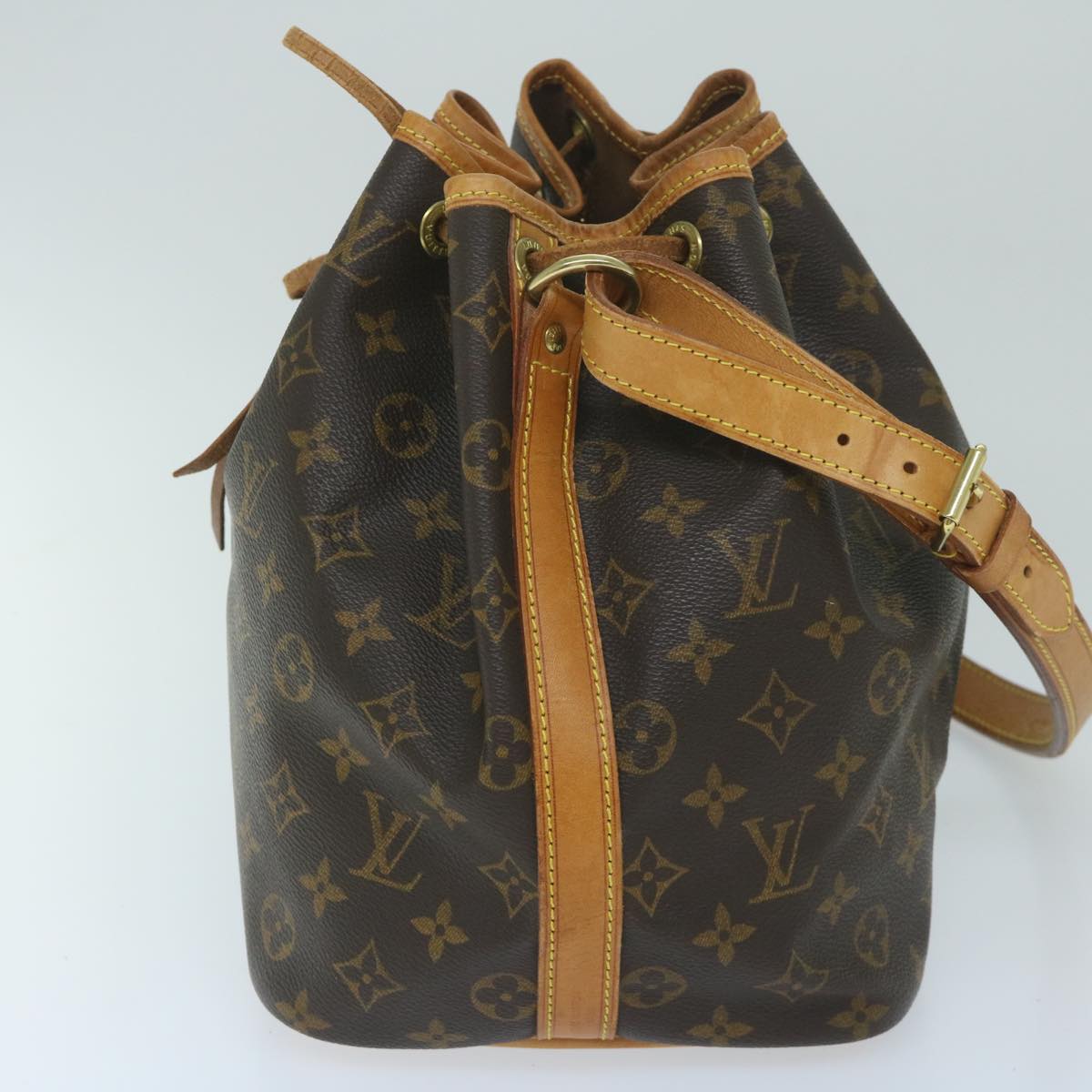 LOUIS VUITTON Monogram Petit Noe Shoulder Bag M42226 LV Auth 59531