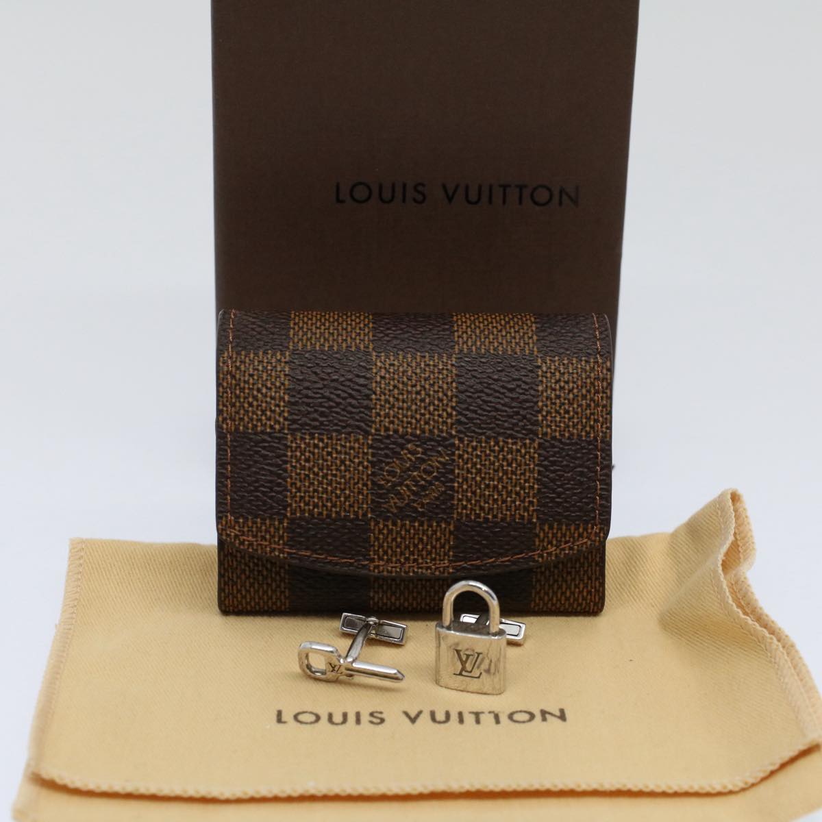 LOUIS VUITTON Damier Ebene Buton De Manchette Cuff Case M64600 LV Auth 59536