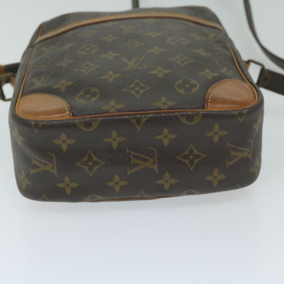 LOUIS VUITTON Monogram Danube MM Shoulder Bag M45264 LV Auth 59607