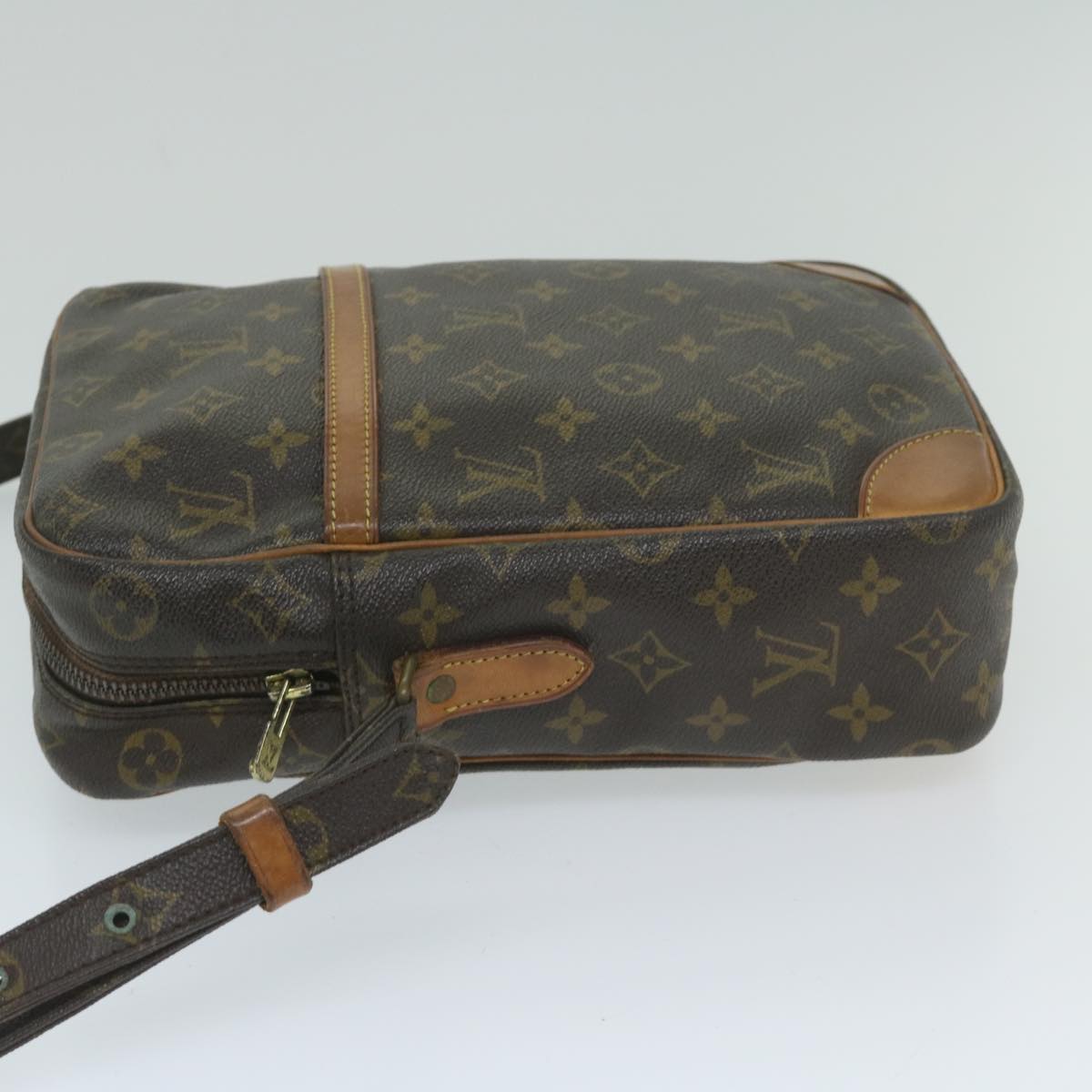 LOUIS VUITTON Monogram Danube MM Shoulder Bag M45264 LV Auth 59607