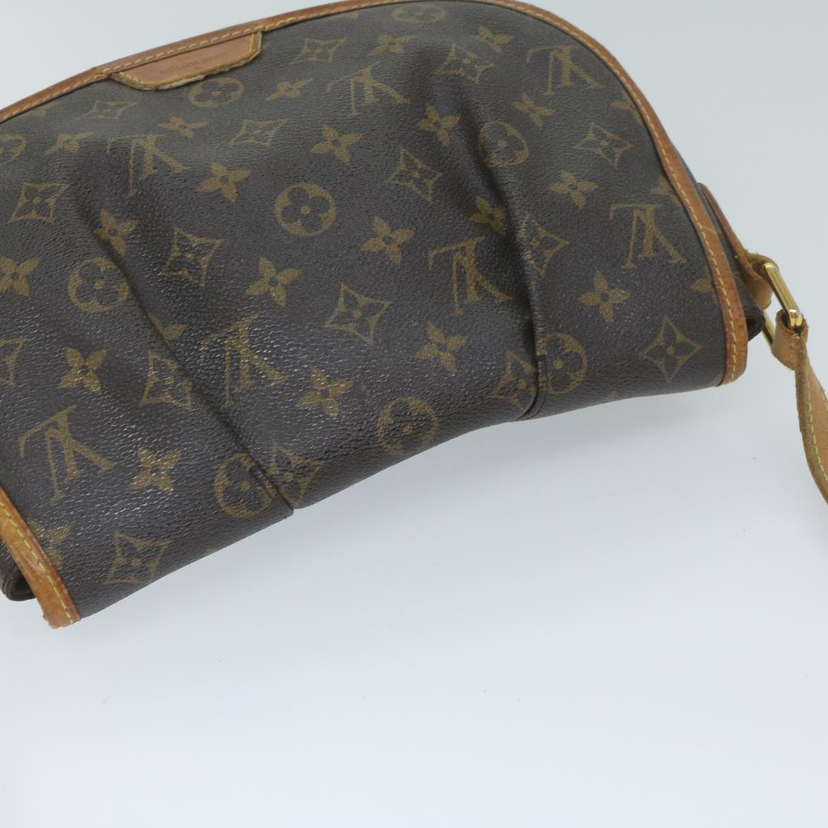 LOUIS VUITTON Monogram Menilmontant PM Shoulder Bag M40474 LV Auth 59611