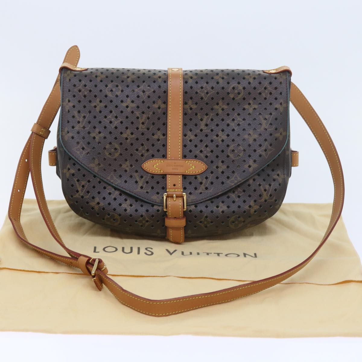 LOUIS VUITTON Monogram Perfo Saumur 30 Shoulder Bag M93998 LV Auth 59612A