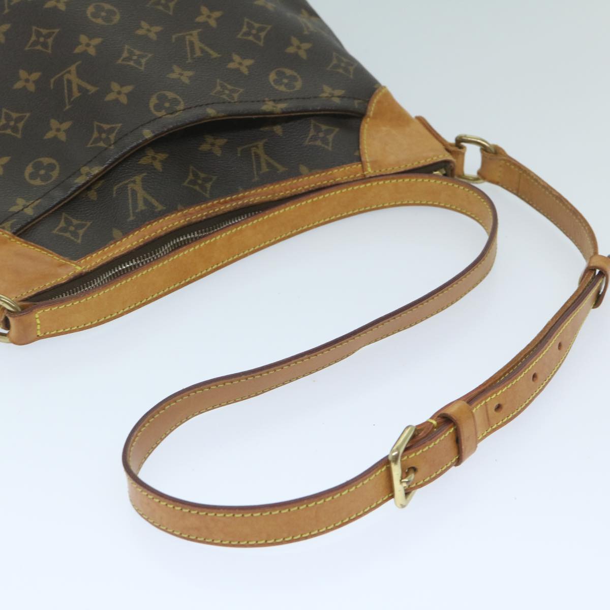 LOUIS VUITTON Monogram Odeon MM Shoulder Bag M56389 LV Auth 59656