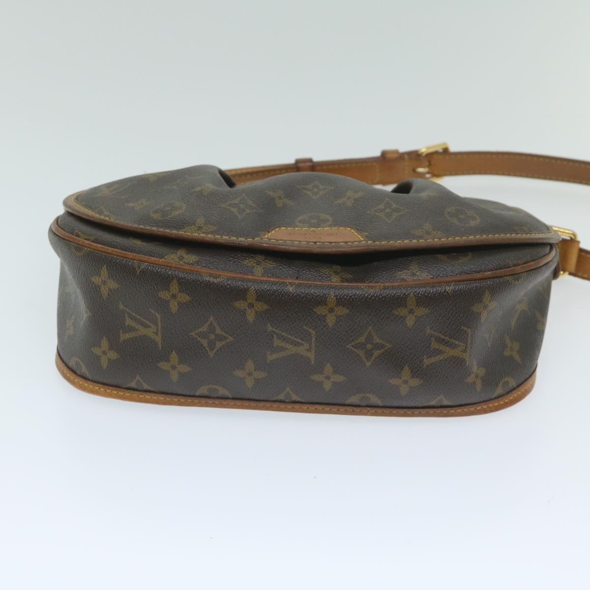 LOUIS VUITTON Monogram Menilmontant PM Shoulder Bag M40474 LV Auth 59802