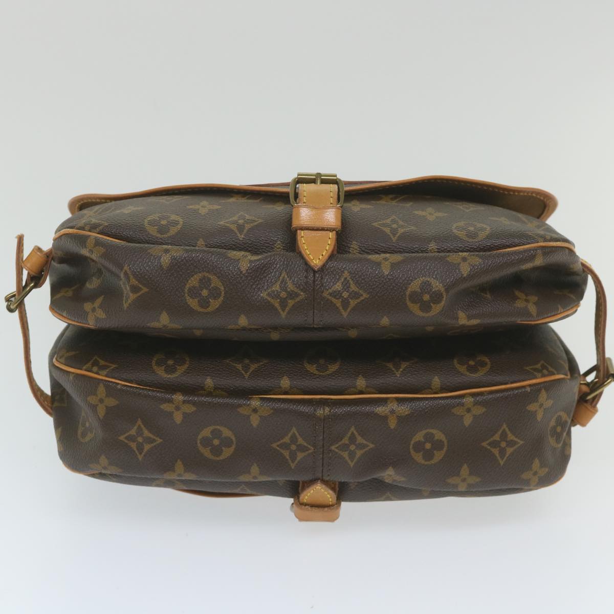 LOUIS VUITTON Monogram Saumur 30 Shoulder Bag M42256 LV Auth 59815