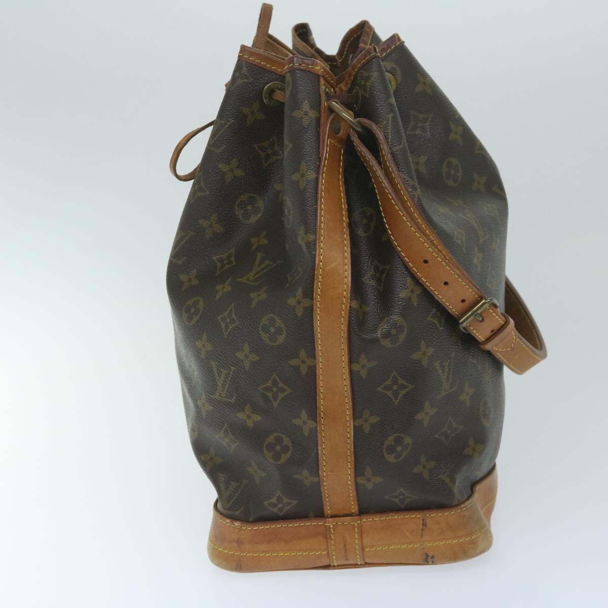 LOUIS VUITTON Monogram Noe Shoulder Bag M42224 LV Auth 59822