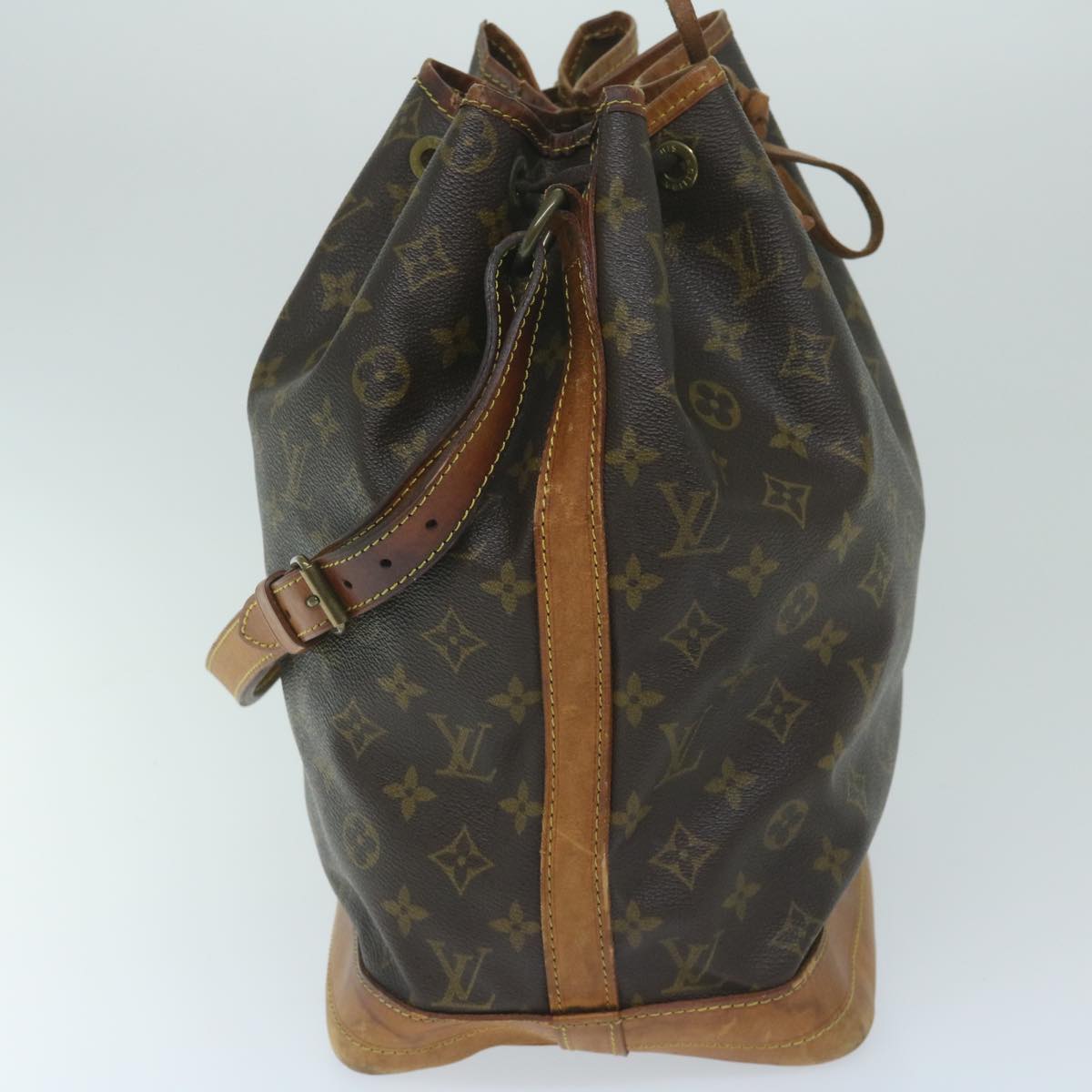 LOUIS VUITTON Monogram Noe Shoulder Bag M42224 LV Auth 59822