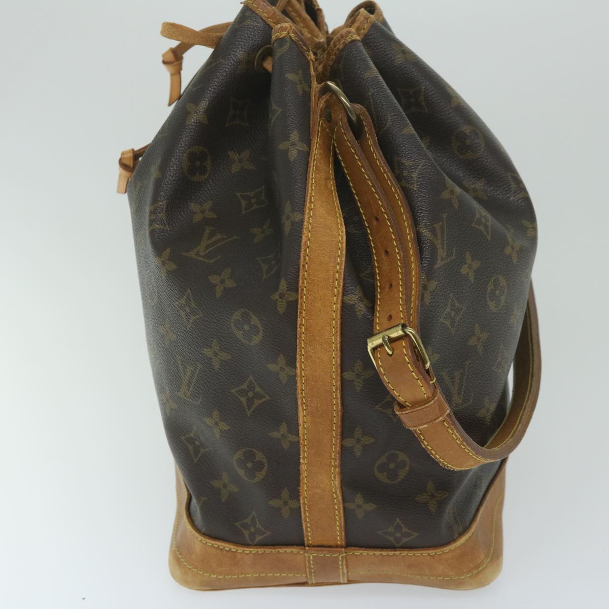 LOUIS VUITTON Monogram Noe Shoulder Bag M42224 LV Auth 59829