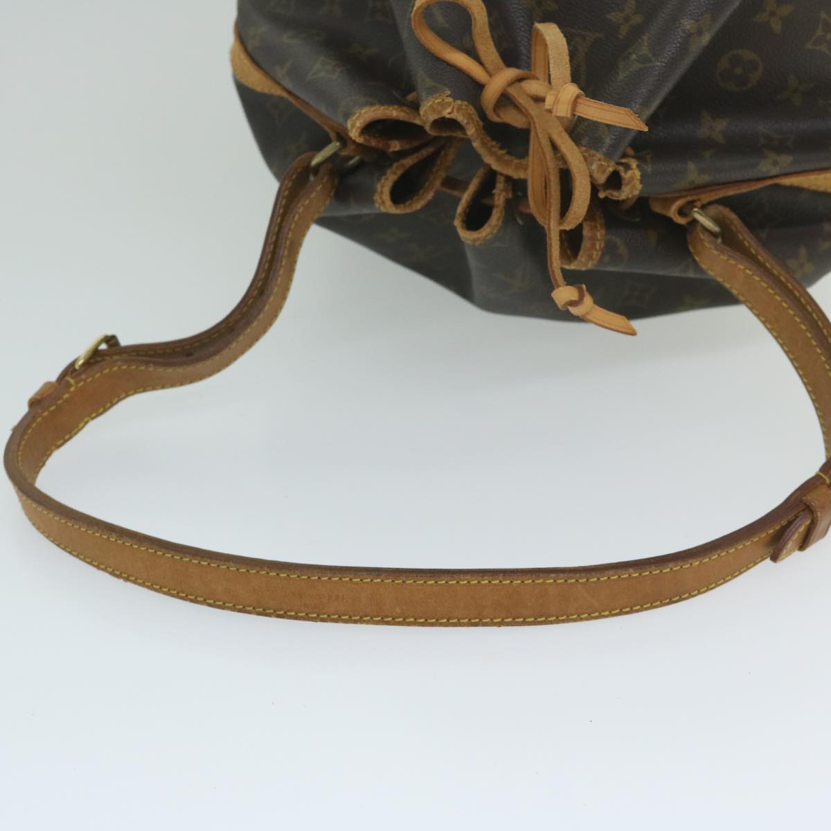 LOUIS VUITTON Monogram Noe Shoulder Bag M42224 LV Auth 59829