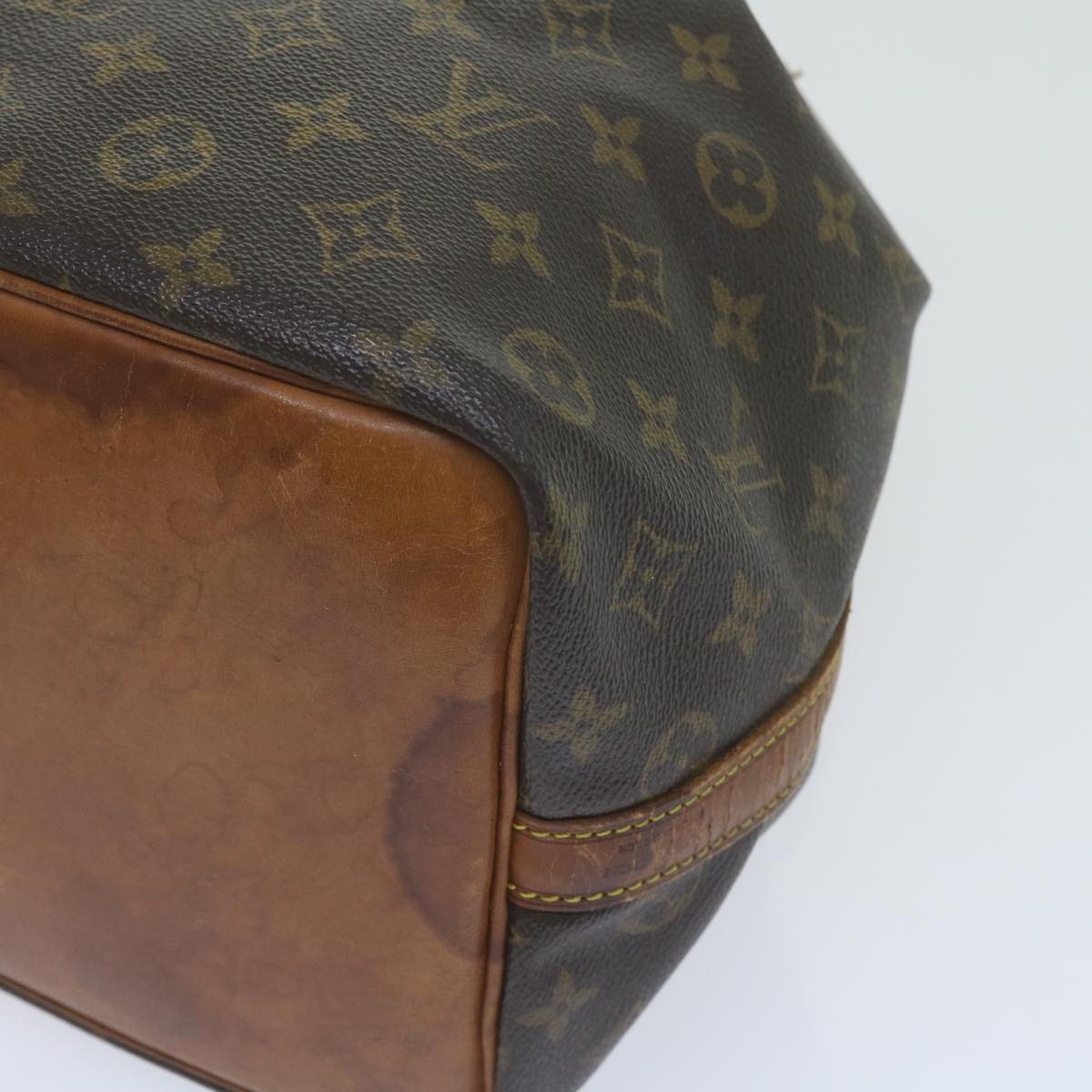 LOUIS VUITTON Monogram Petit Noe Shoulder Bag M42226 LV Auth 59830