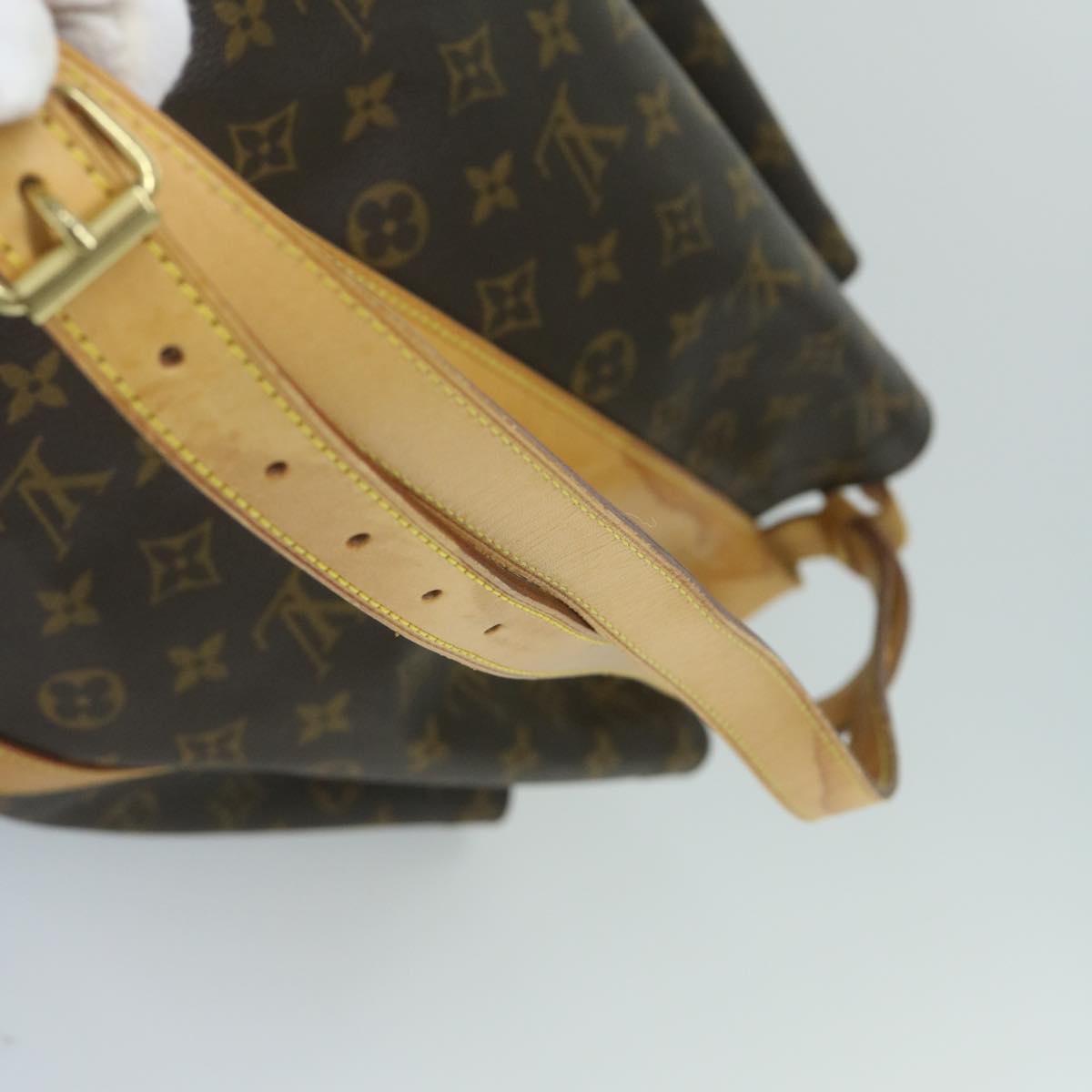 LOUIS VUITTON Monogram Randonnee GM Shoulder Bag M42244 LV Auth 59846