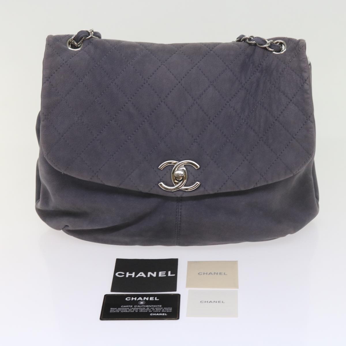 CHANEL Matelasse Chain Shoulder Bag Leather Navy CC Auth 59867A