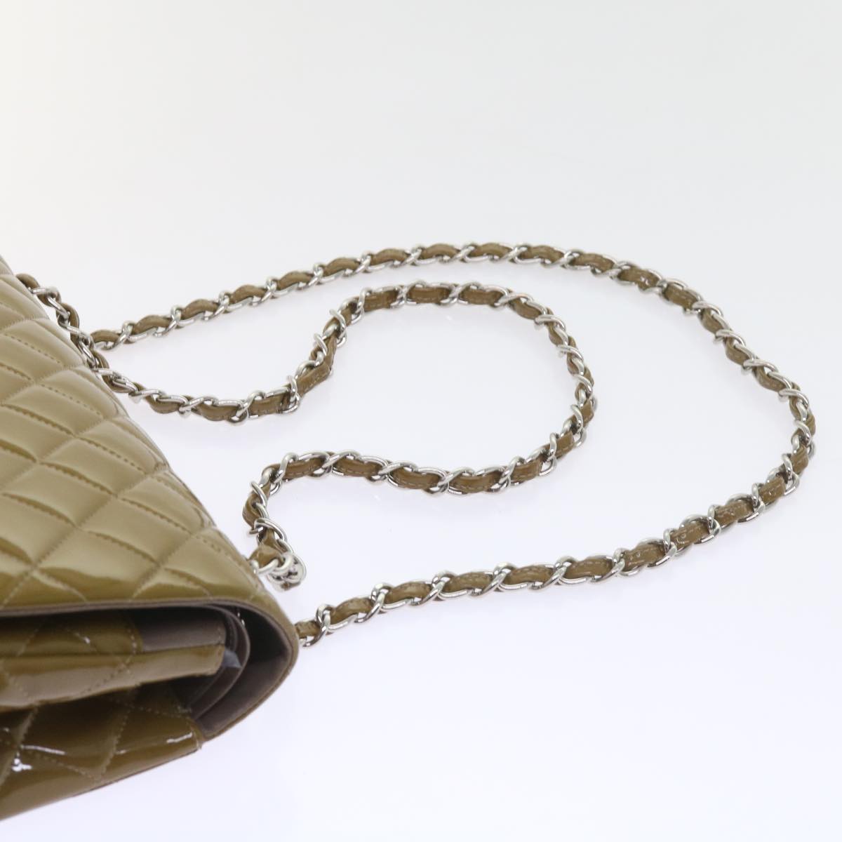 CHANEL Matelasse Chain Shoulder Bag Patent leather Khaki CC Auth 59886A