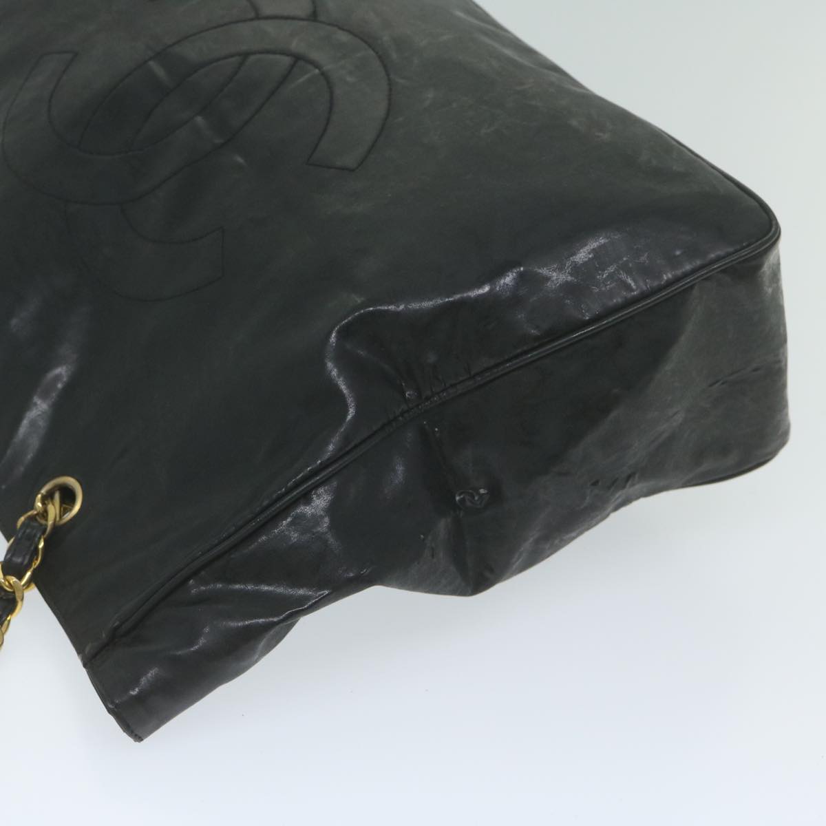 CHANEL Chain Shoulder Bag Patent leather Black CC Auth 59982