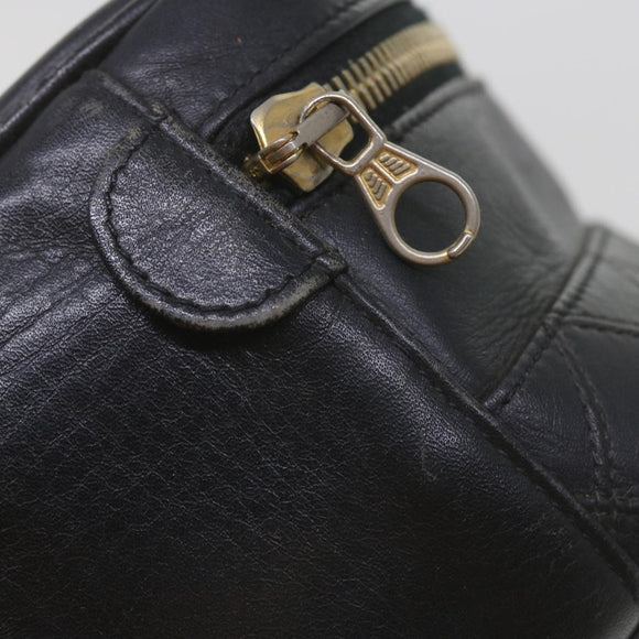 CHANEL Vanity Cosmetic Pouch Leather Black CC Auth 59984