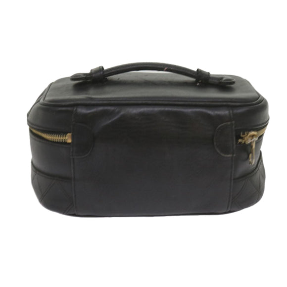 CHANEL Vanity Cosmetic Pouch Leather Black CC Auth 59984