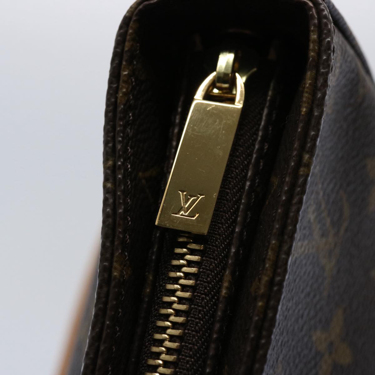 LOUIS VUITTON Monogram Looping MM Shoulder Bag M51146 LV Auth 60045