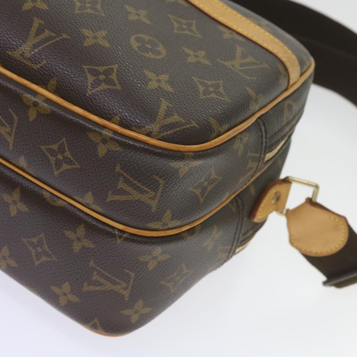 LOUIS VUITTON Monogram Reporter PM Shoulder Bag M45254 LV Auth 60069A