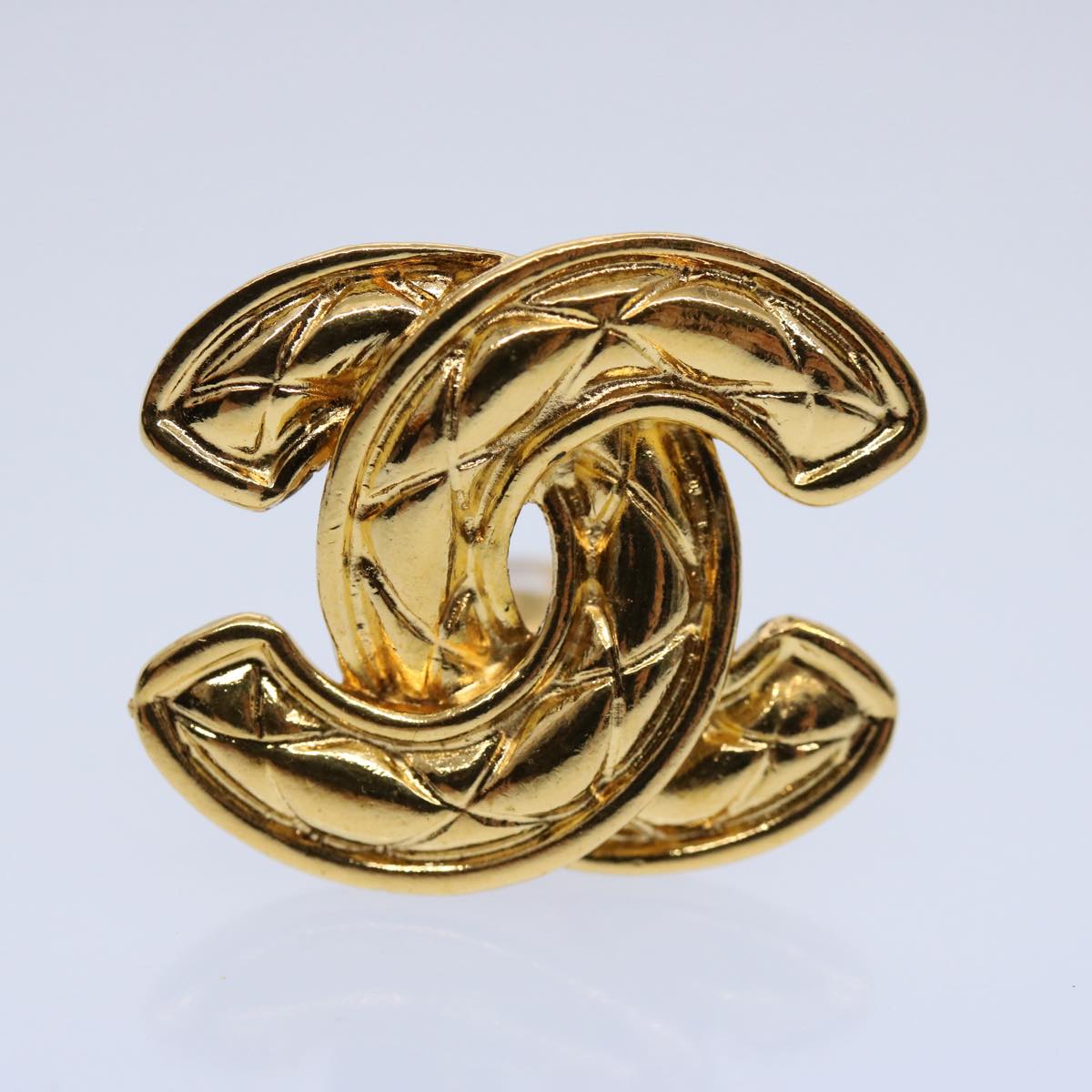 CHANEL COCO Mark Earring Gold Tone CC Auth 60078A
