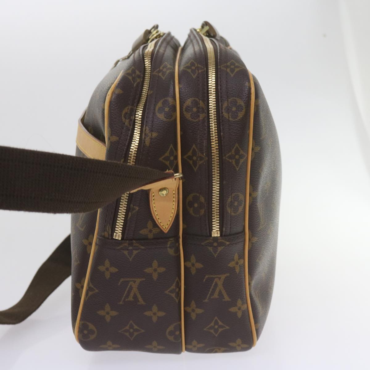 LOUIS VUITTON Monogram Reporter GM Shoulder Bag M45252 LV Auth 60088A