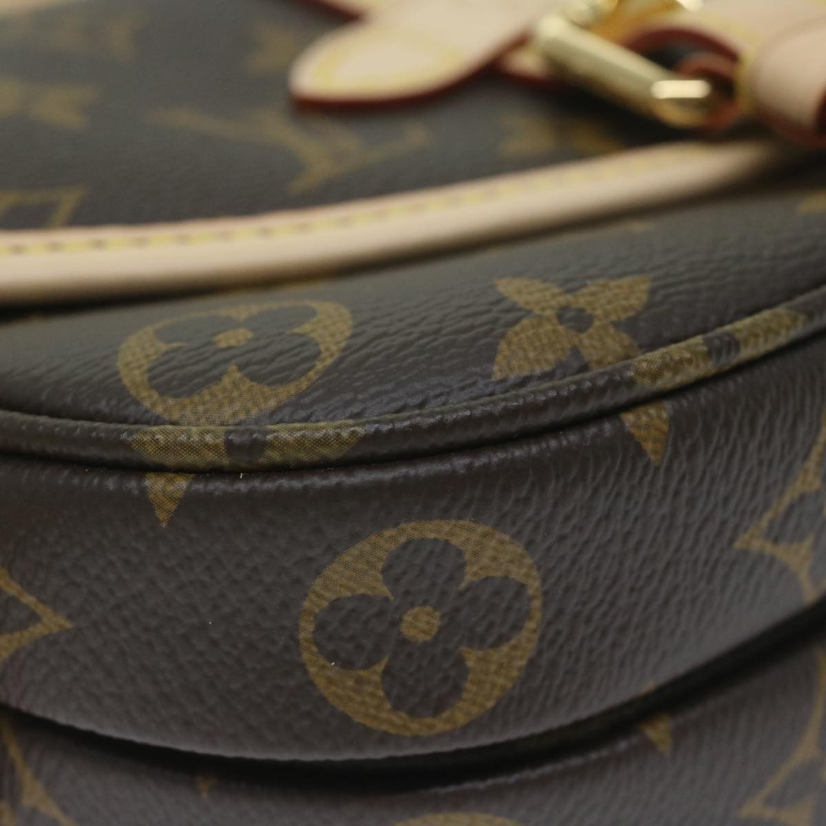 LOUIS VUITTON Monogram Saumur BB Shoulder Bag M46740 LV Auth 60129S