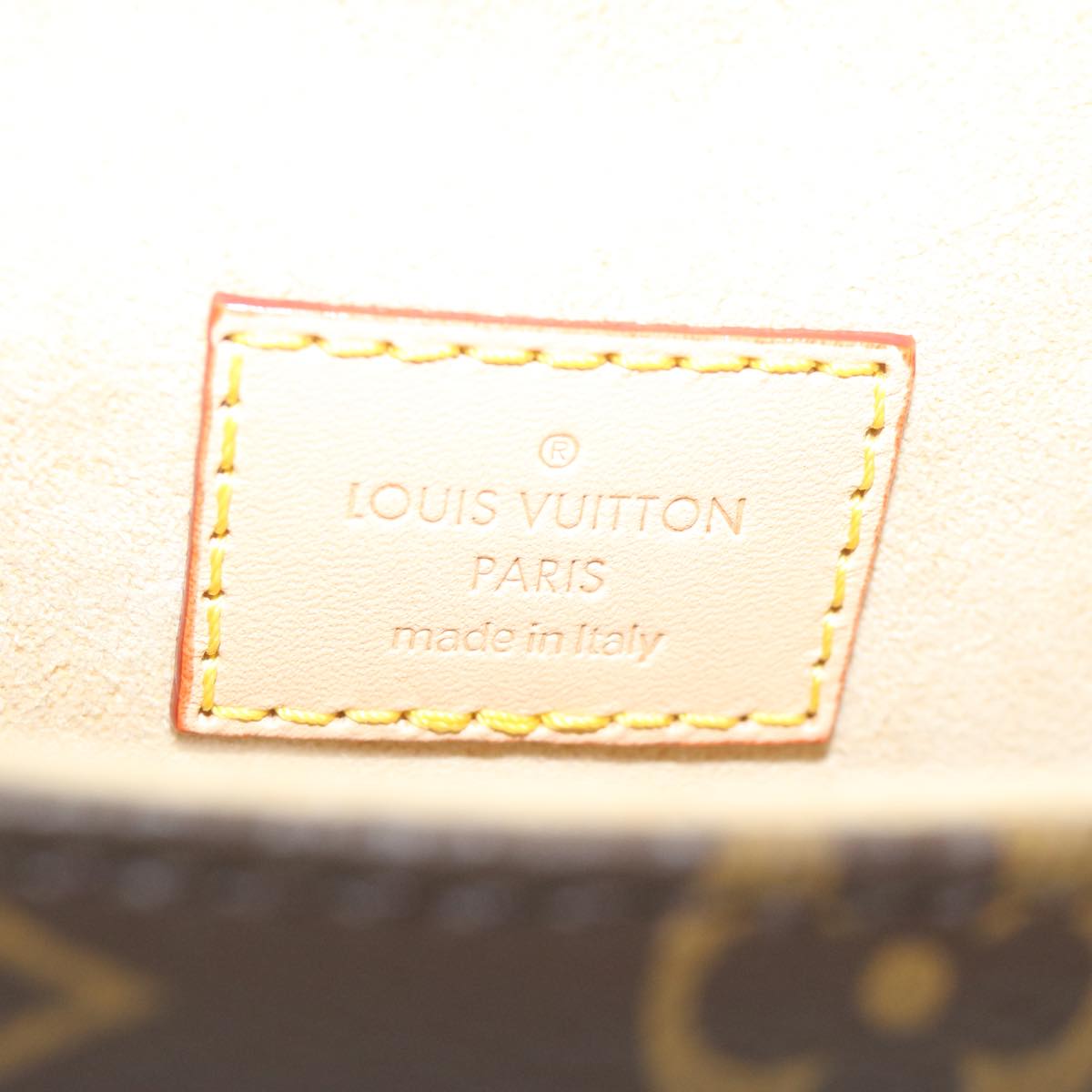 LOUIS VUITTON Monogram Saumur BB Shoulder Bag M46740 LV Auth 60129S