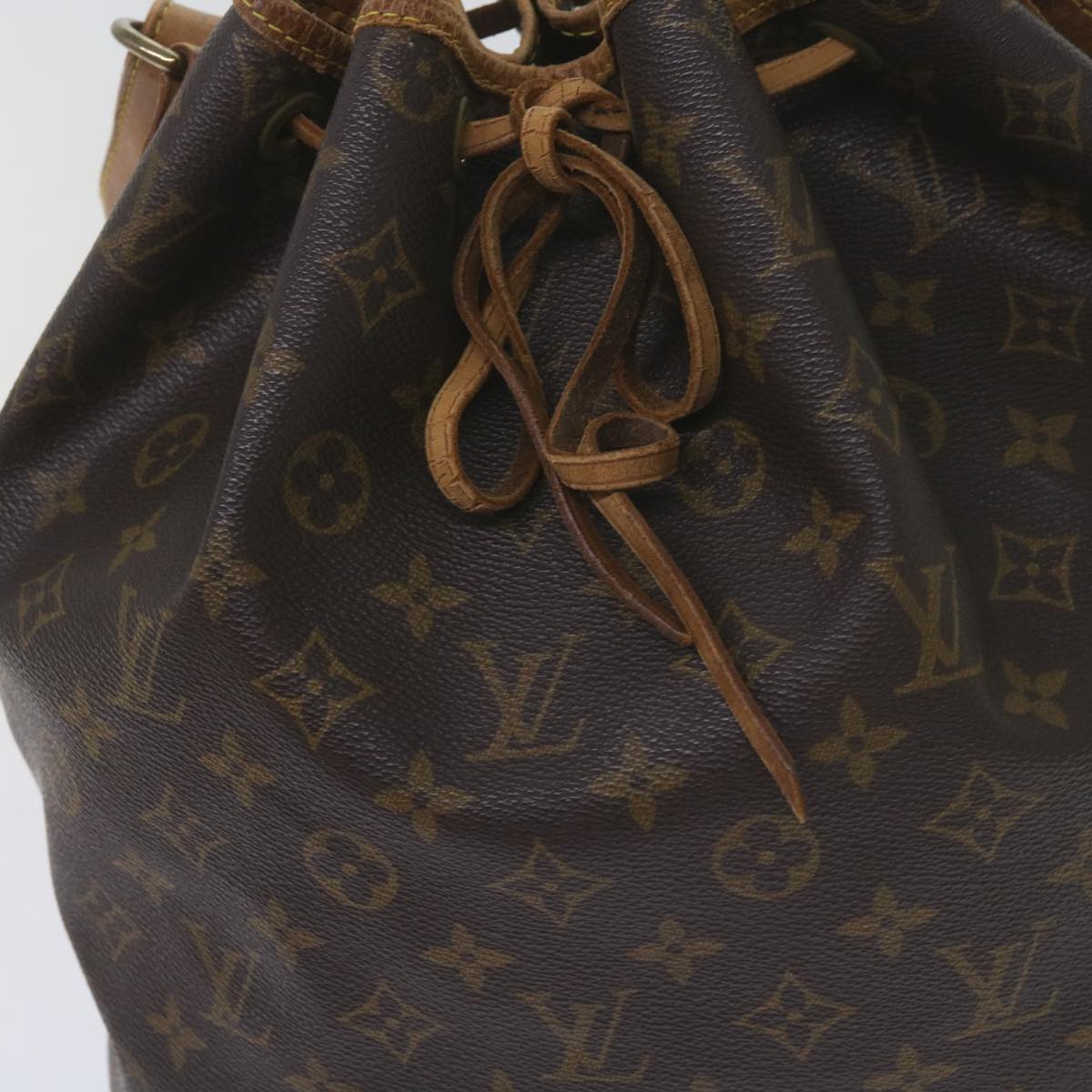 LOUIS VUITTON Monogram Noe Shoulder Bag M42224 LV Auth 60134