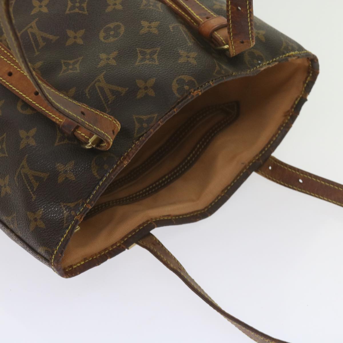 LOUIS VUITTON Monogram Bucket GM Shoulder Bag M42236 LV Auth 60180