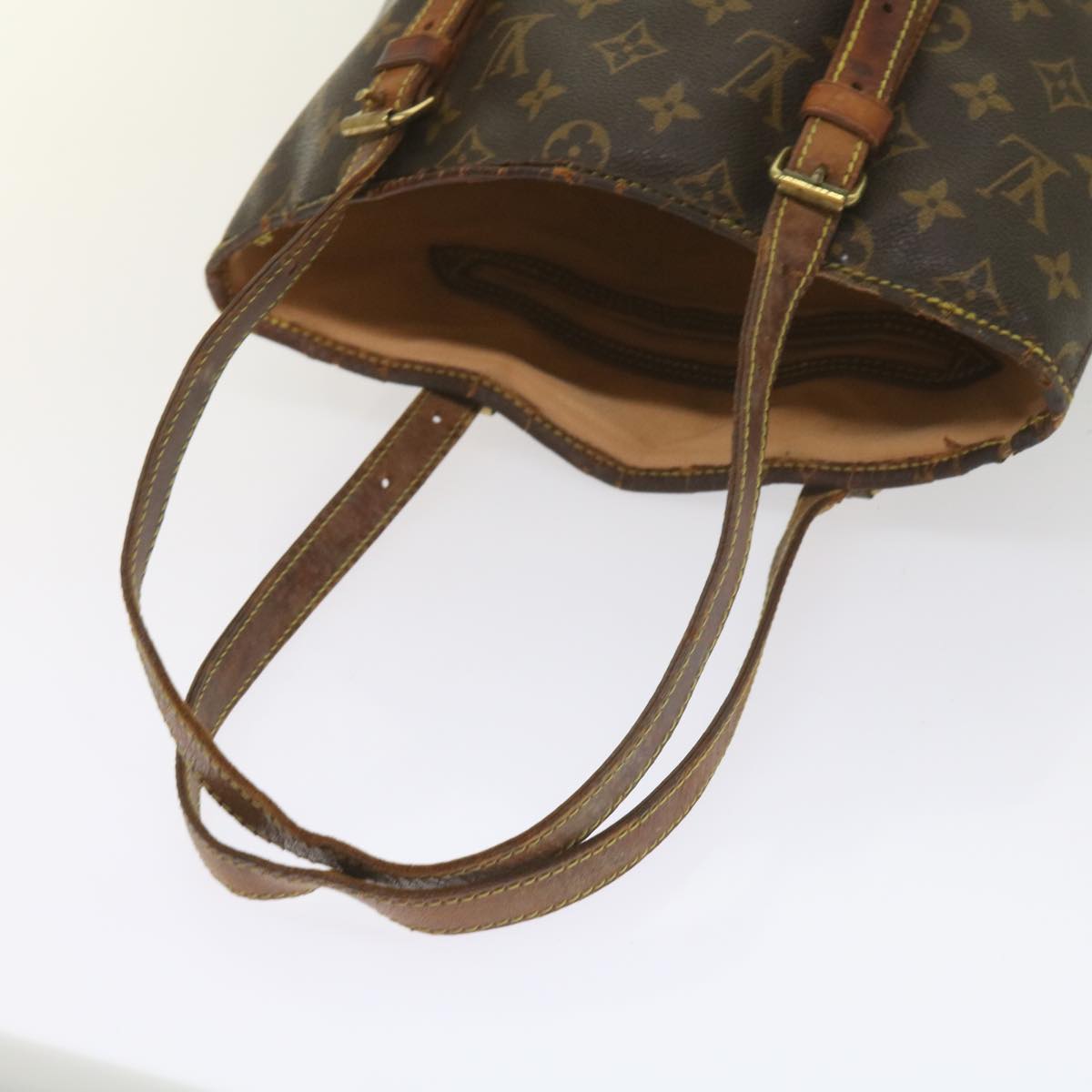 LOUIS VUITTON Monogram Bucket GM Shoulder Bag M42236 LV Auth 60180