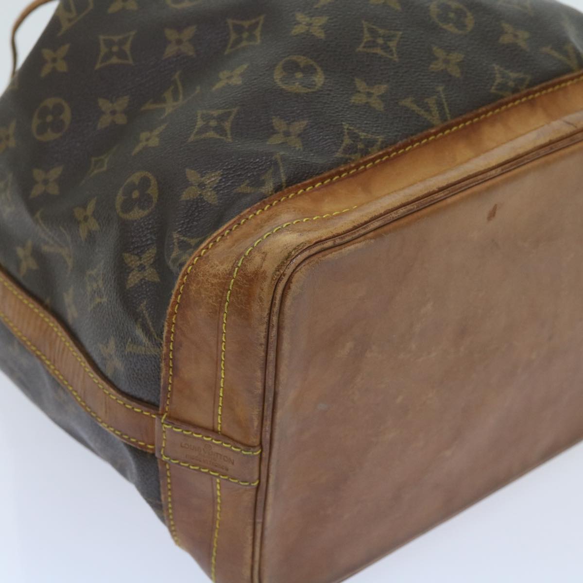 LOUIS VUITTON Monogram Noe Shoulder Bag M42224 LV Auth 60240