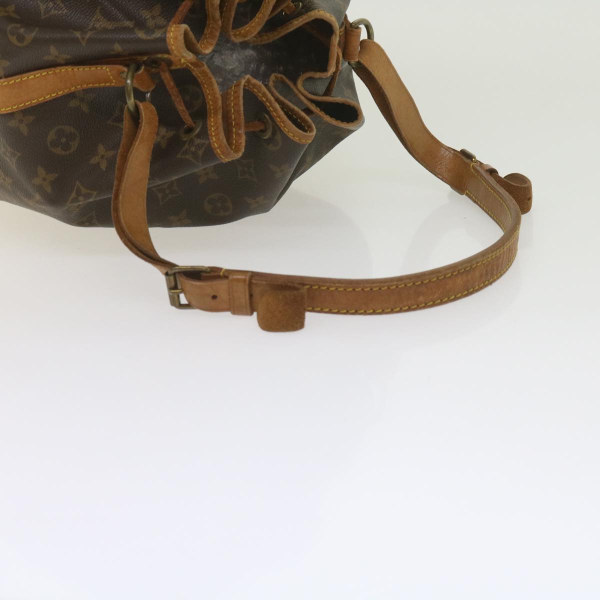 LOUIS VUITTON Monogram Noe Shoulder Bag M42224 LV Auth 60240