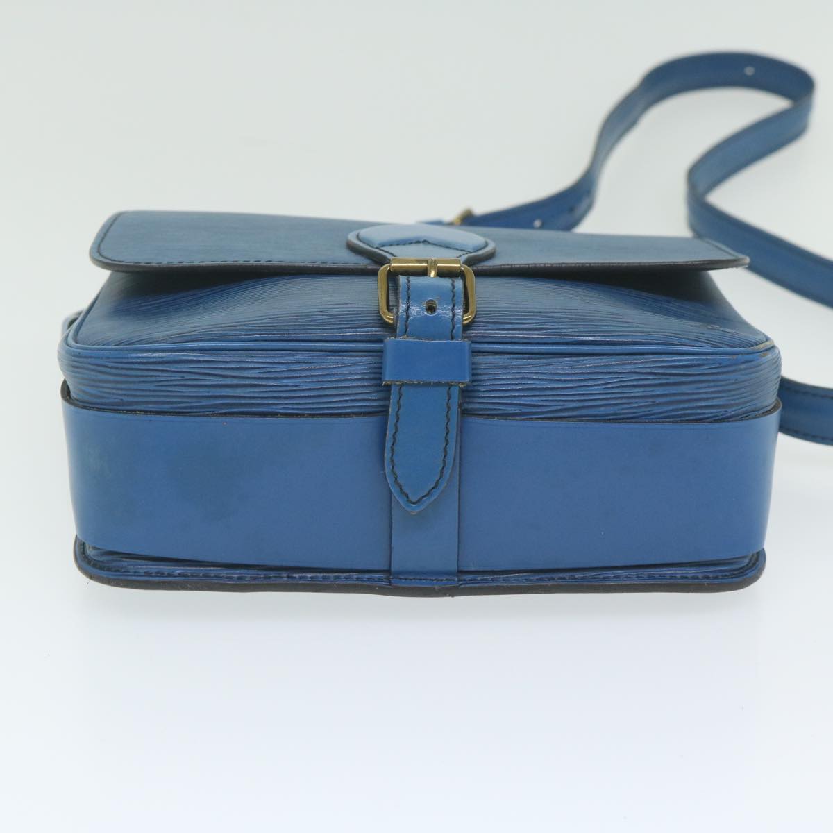 LOUIS VUITTON Epi Cartouchiere MM Shoulder Bag Blue M52245 LV Auth 60350