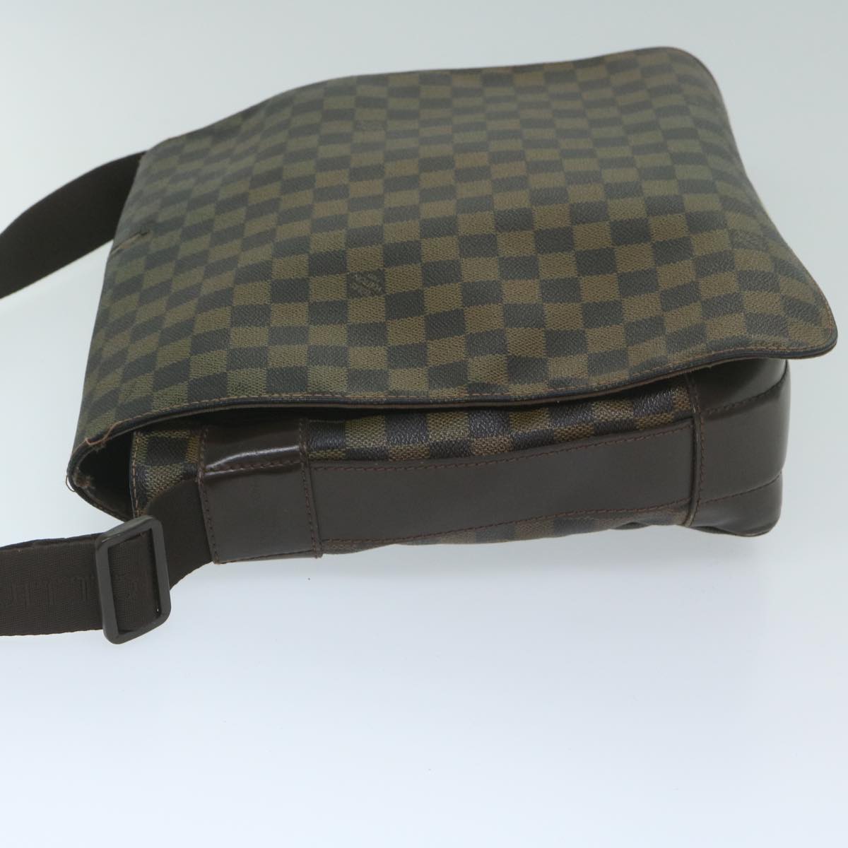 LOUIS VUITTON Damier Ebene Bastille Shoulder Bag N45258 LV Auth 60408