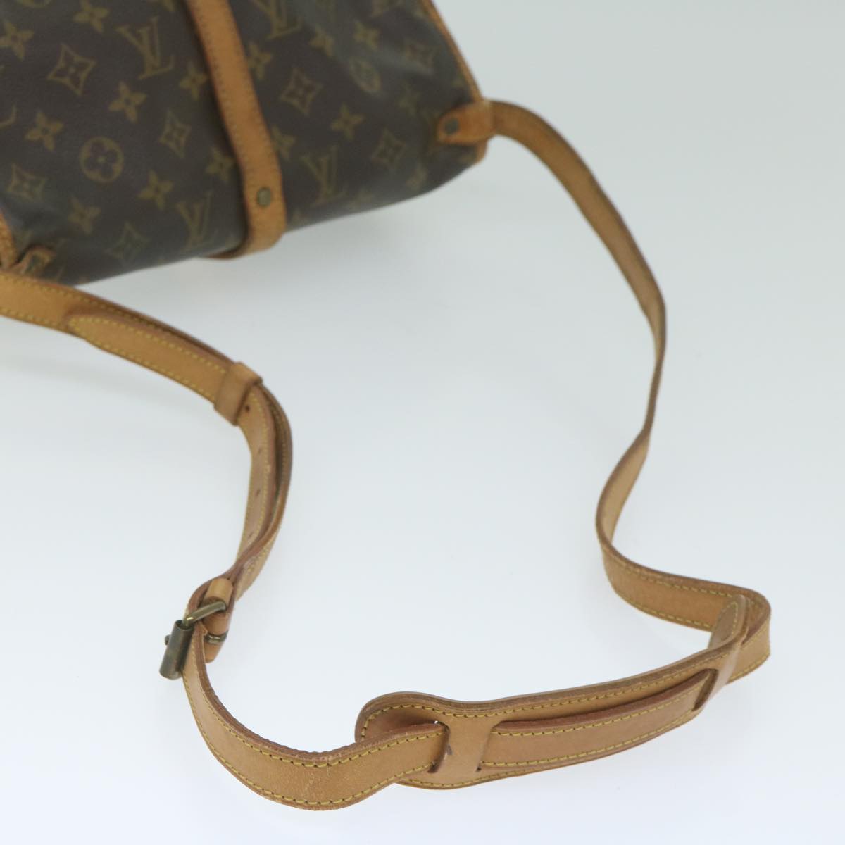 LOUIS VUITTON Monogram Saumur 30 Shoulder Bag M42256 LV Auth 60579