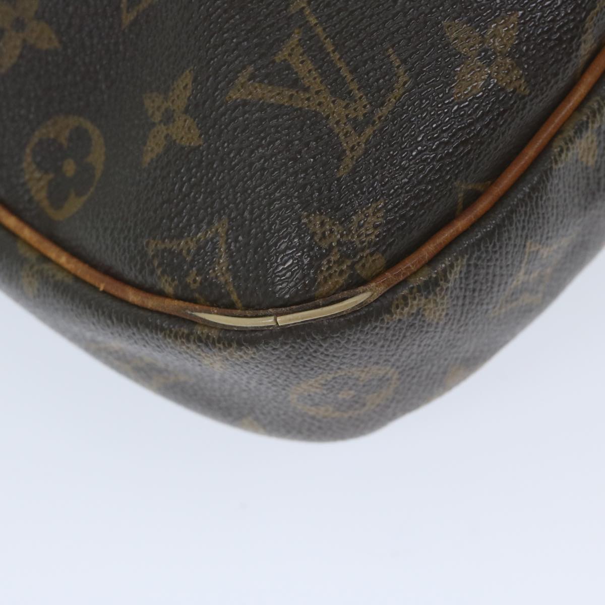 LOUIS VUITTON Monogram Odeon PM Shoulder Bag M56390 LV Auth 60581