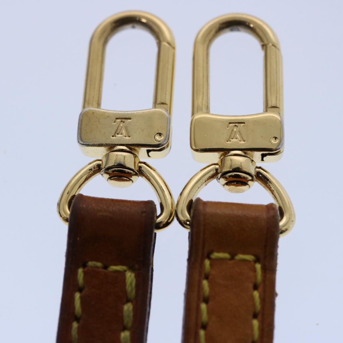 LOUIS VUITTON Adjustable Shoulder Strap Leather 37""-44.9"" Beige LV Auth 60820