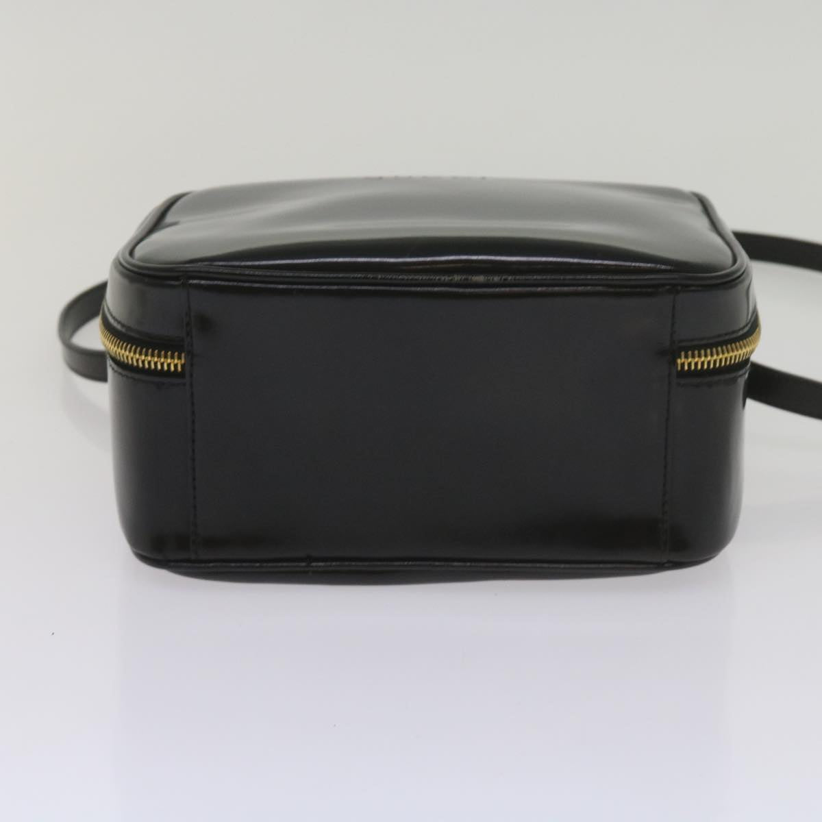 GUCCI Bamboo Vanity Cosmetic Pouch Patent leather Black 000 2040 0323 Auth 61015